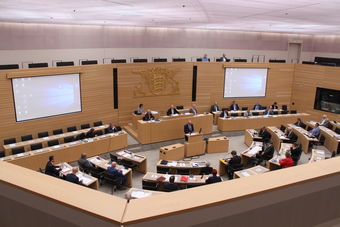 ffentliche Anhrung zum Volksantrag im Landtag